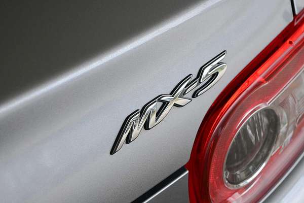 2009 Mazda MX-5 Roadster Coupe NC Series 1
