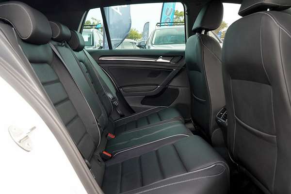 2019 Volkswagen Golf R 7.5