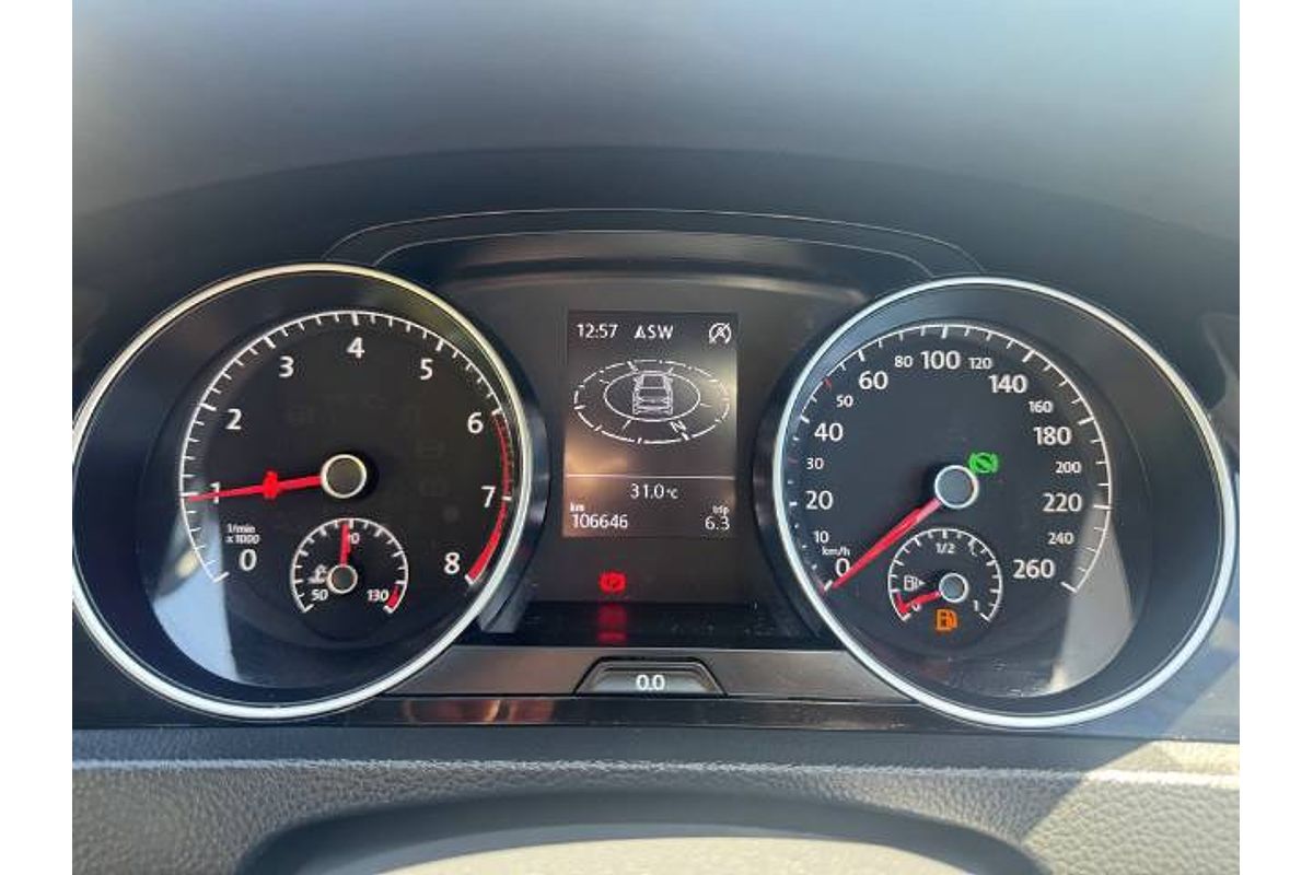 2015 Volkswagen Golf 110TSI Highline 7