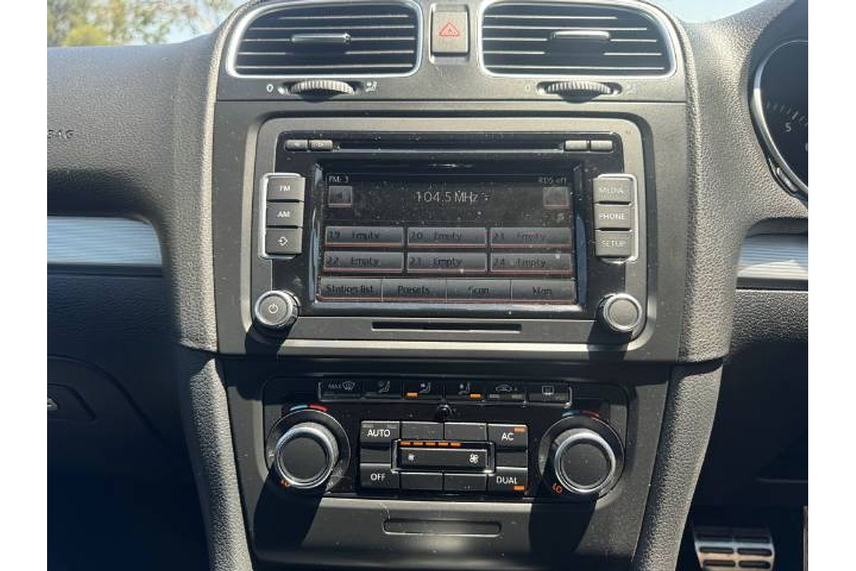 2011 Volkswagen Golf R VI