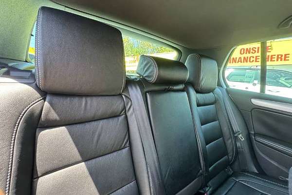 2011 Volkswagen Golf R VI