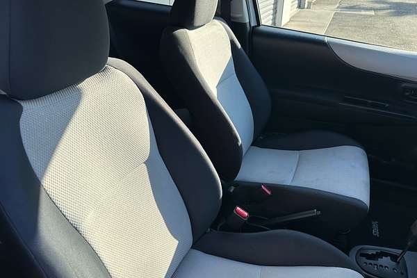 2013 Toyota Yaris YR NCP130R