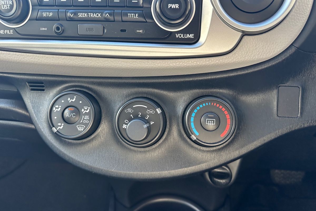 2013 Toyota Yaris YR NCP130R