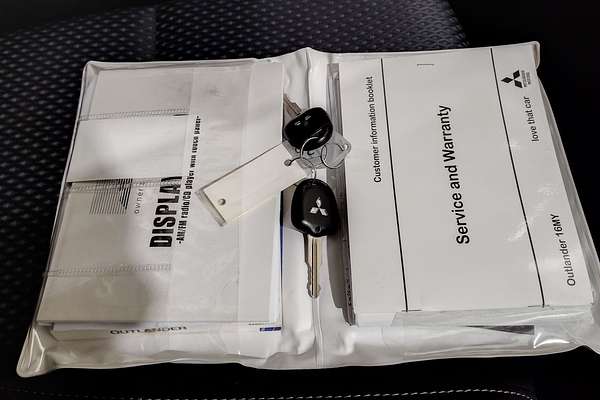 2016 Mitsubishi Outlander LS ZK