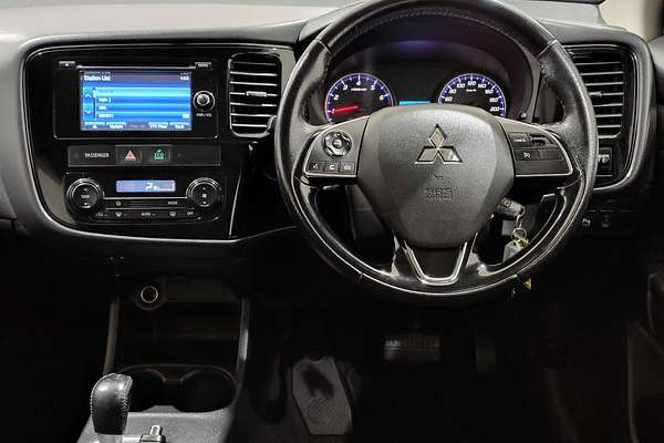 2016 Mitsubishi Outlander LS ZK