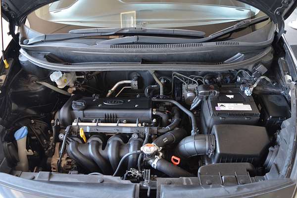 2015 Kia Rio S UB