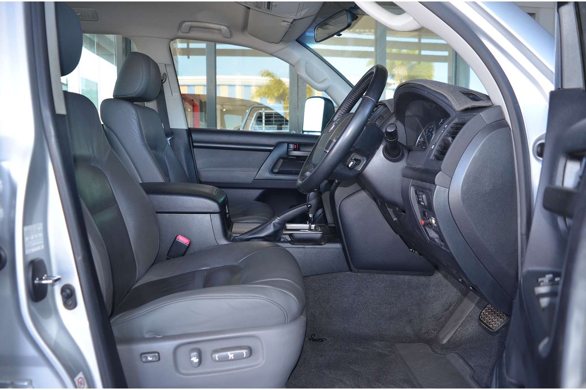 2011 Toyota Landcruiser Altitude VDJ200R