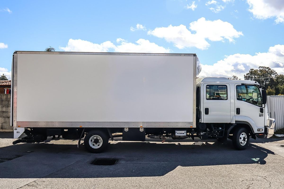 2013 Isuzu F Series FRR 500 4x2