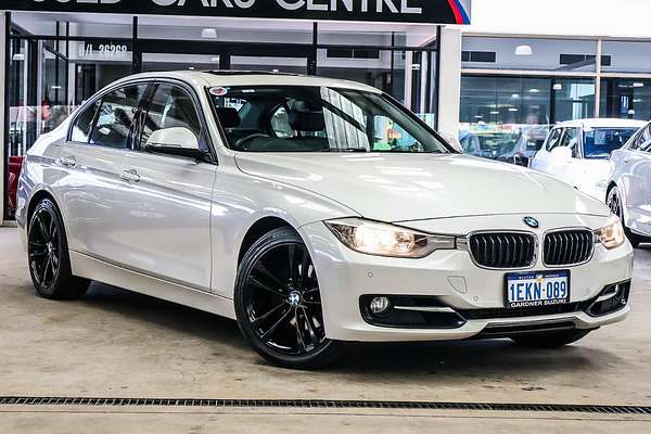 2013 BMW 3 Series 320i F30