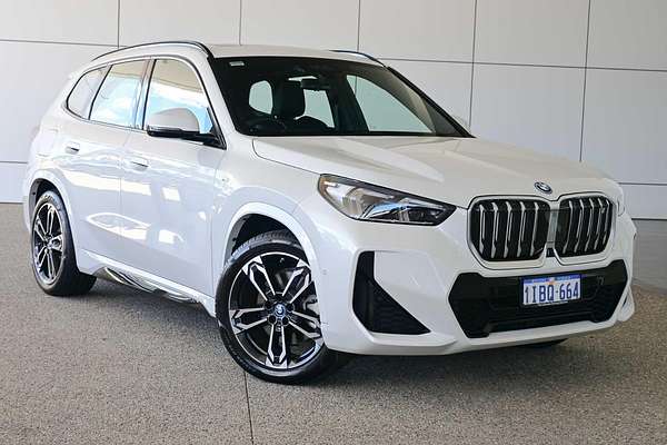 2024 BMW iX1 xDrive30 M Sport U11