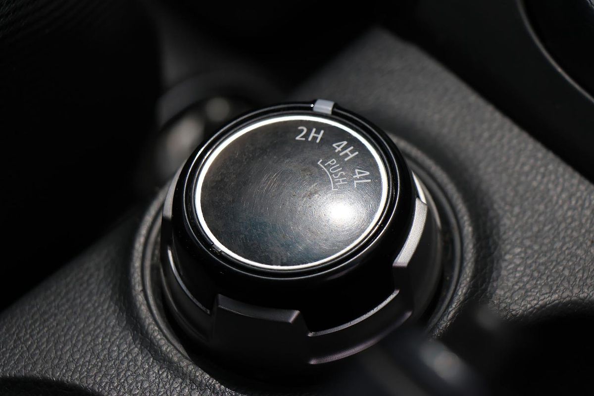 2019 Mitsubishi Triton GLX MR 4X4