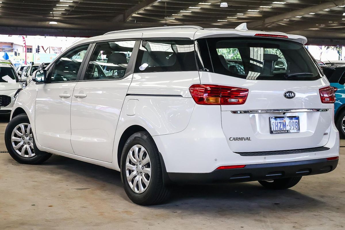 2018 Kia Carnival S YP