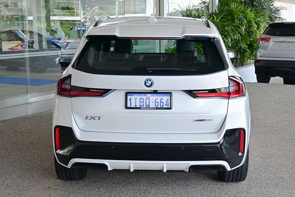 2024 BMW iX1 xDrive30 M Sport U11