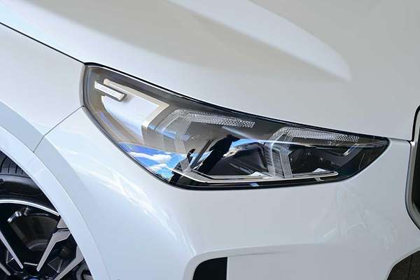 2024 BMW iX1 xDrive30 M Sport U11