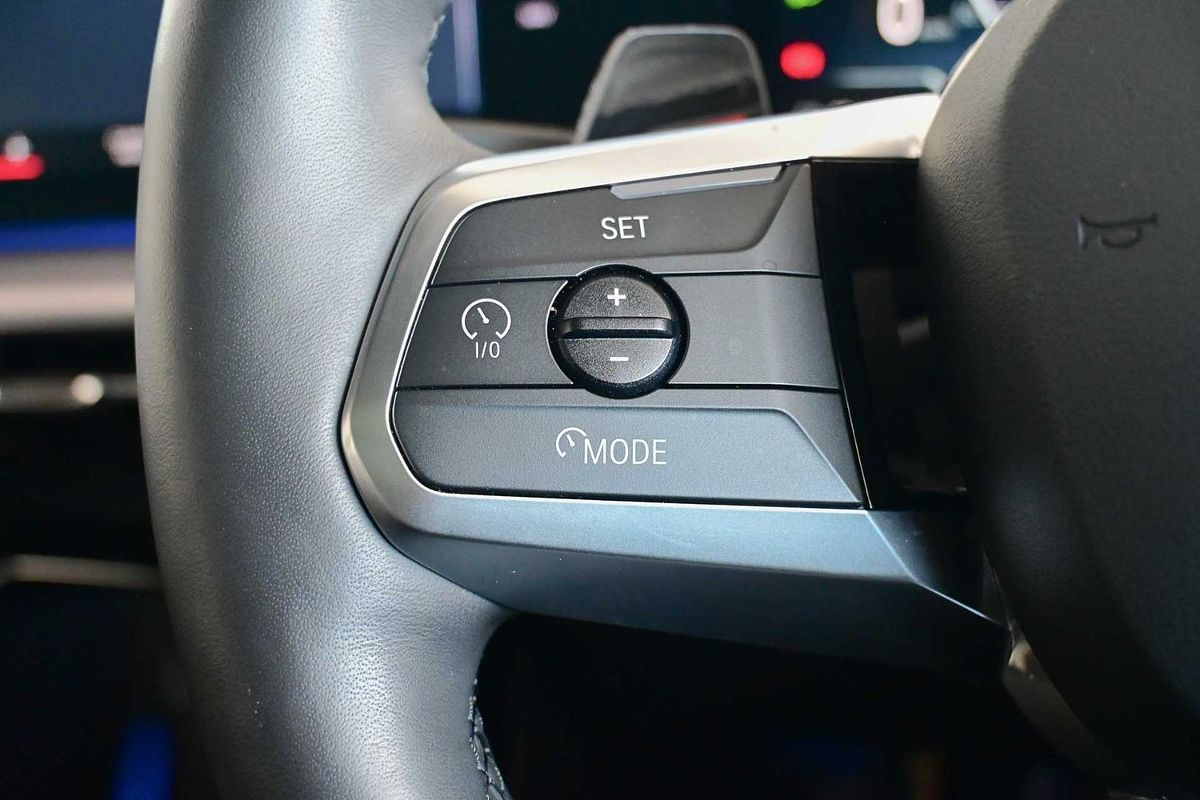 2024 BMW iX1 xDrive30 M Sport U11