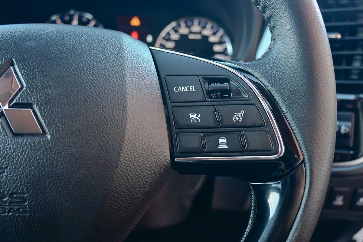 2019 Mitsubishi Outlander LS ZL