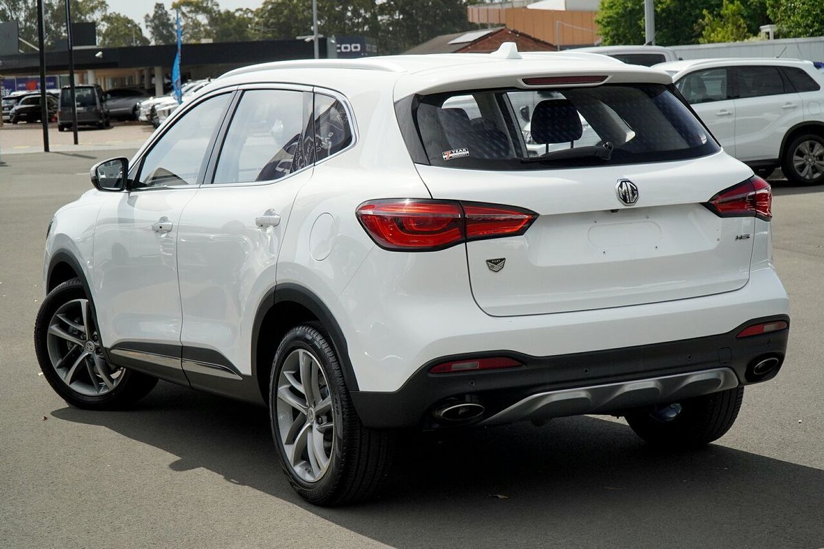 2023 MG HS Excite SAS23