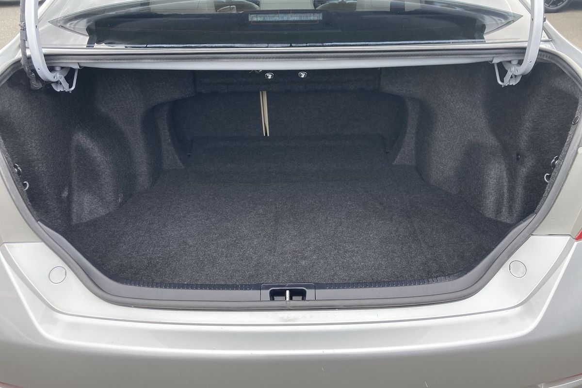 2017 Toyota Aurion Presara GSV50R