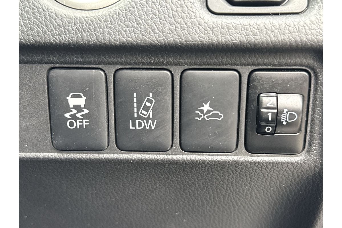 2020 Mitsubishi Triton GLS MR 4X4