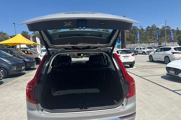 2023 Volvo XC90 Ultimate B6 Bright