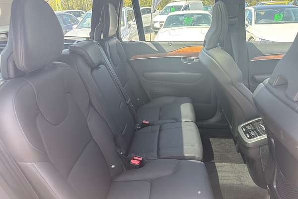 2023 Volvo XC90 Ultimate B6 Bright