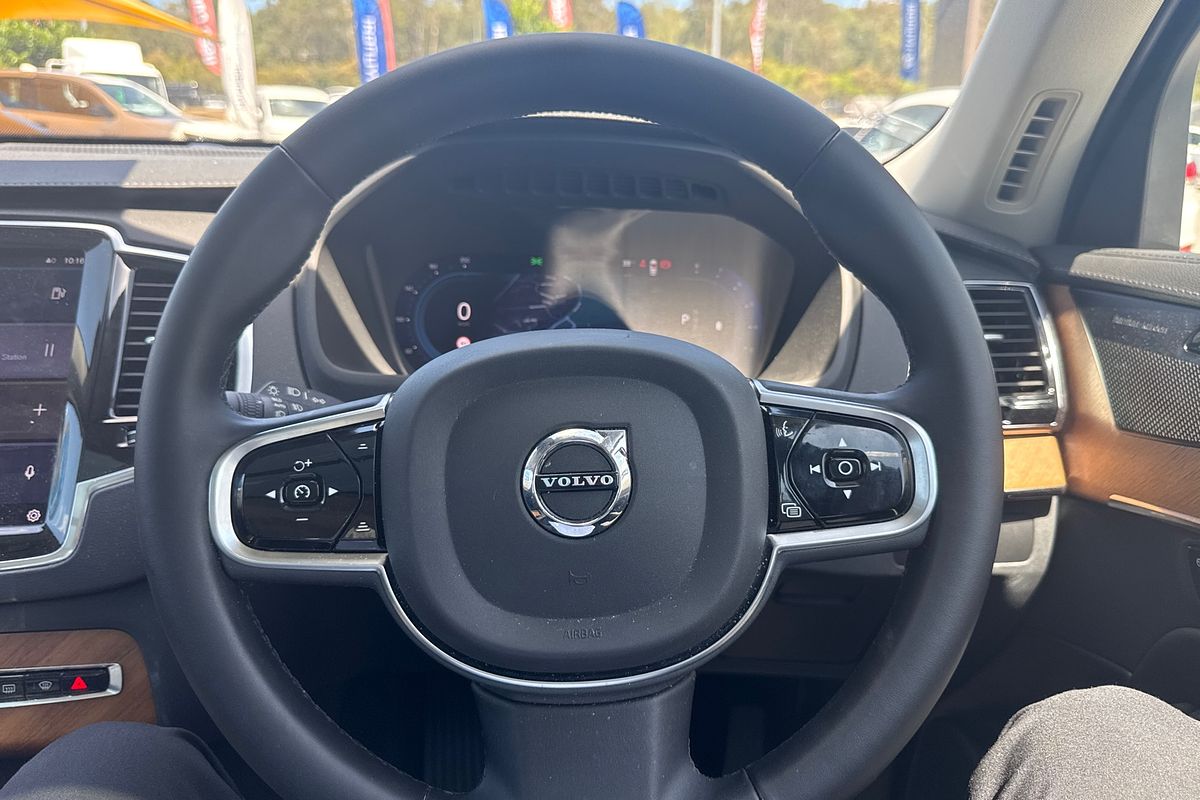 2023 Volvo XC90 Ultimate B6 Bright