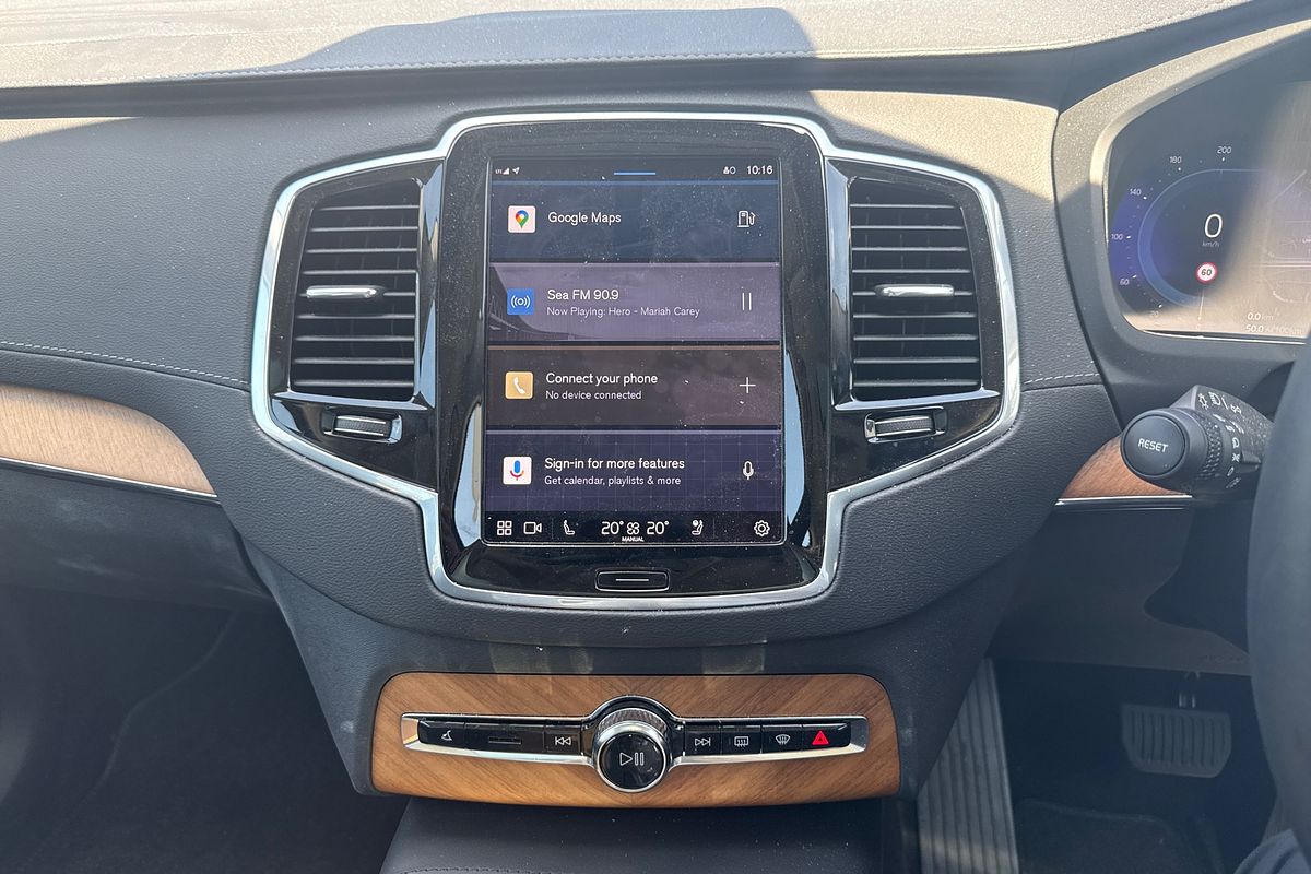 2023 Volvo XC90 Ultimate B6 Bright