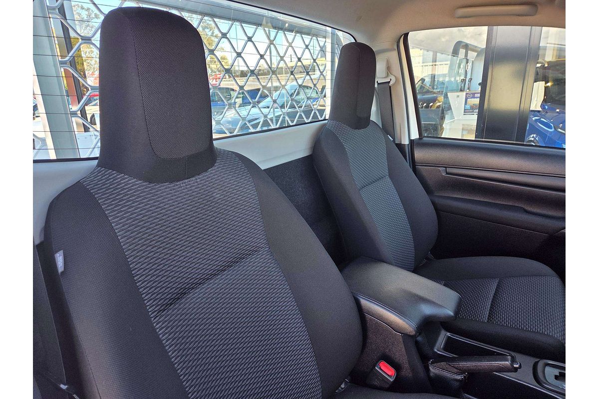 2018 Toyota Hilux Workmate TGN121R Rear Wheel Drive