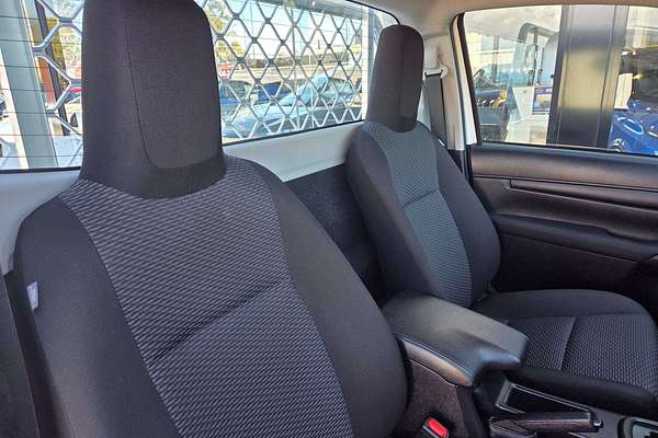 2018 Toyota Hilux Workmate TGN121R Rear Wheel Drive