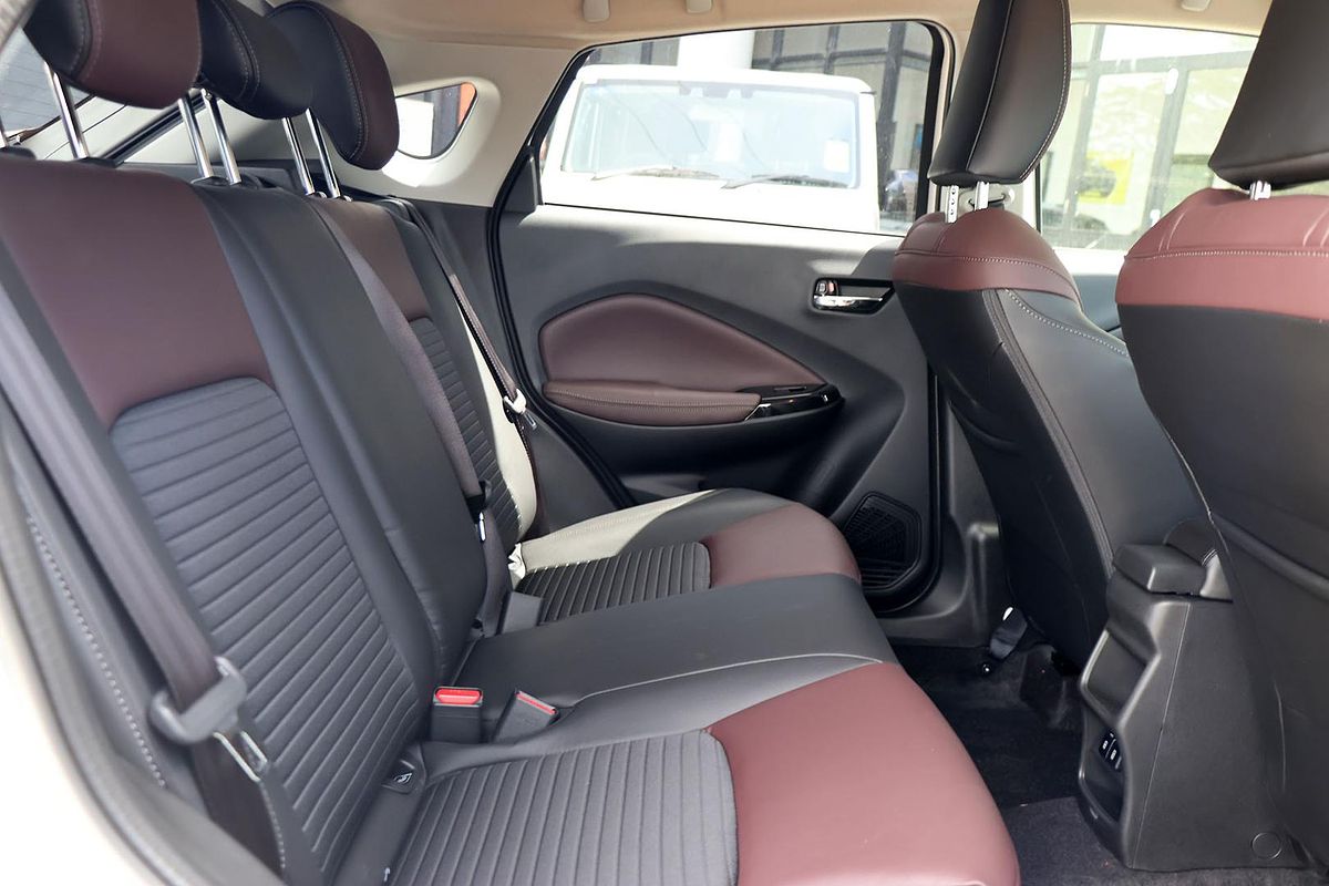 2025 Suzuki Fronx Hybrid GLX KW