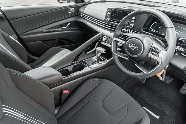 2025 Hyundai i30 Hybrid CN7.V2