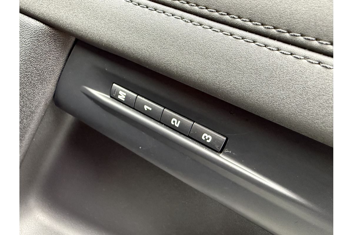 2019 Land Rover Range Rover Evoque P250 SE L551