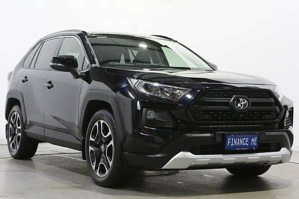 2020 Toyota RAV4 Edge AXAA54R