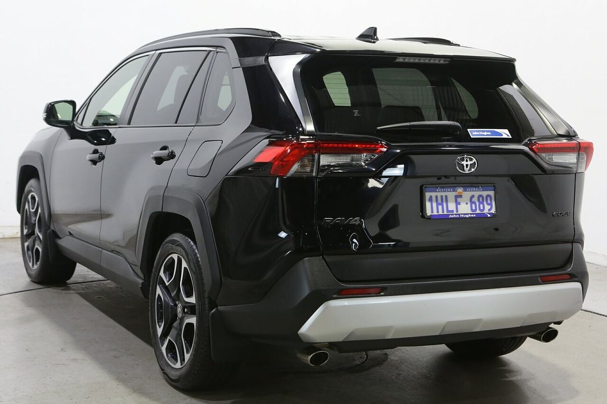 2020 Toyota RAV4 Edge AXAA54R