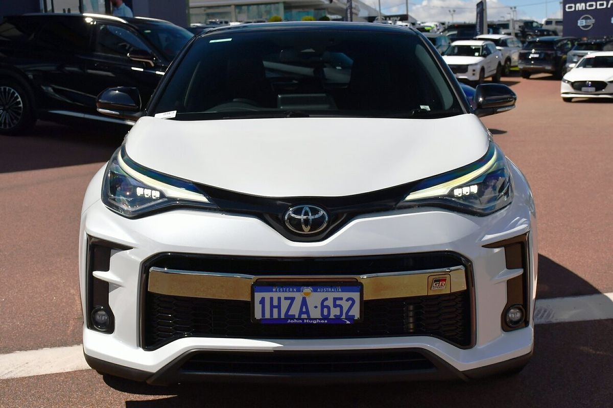 2022 Toyota C-HR GR Sport ZYX10R