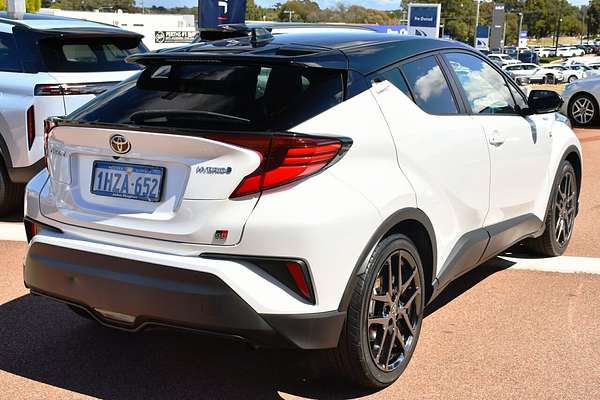 2022 Toyota C-HR GR Sport ZYX10R
