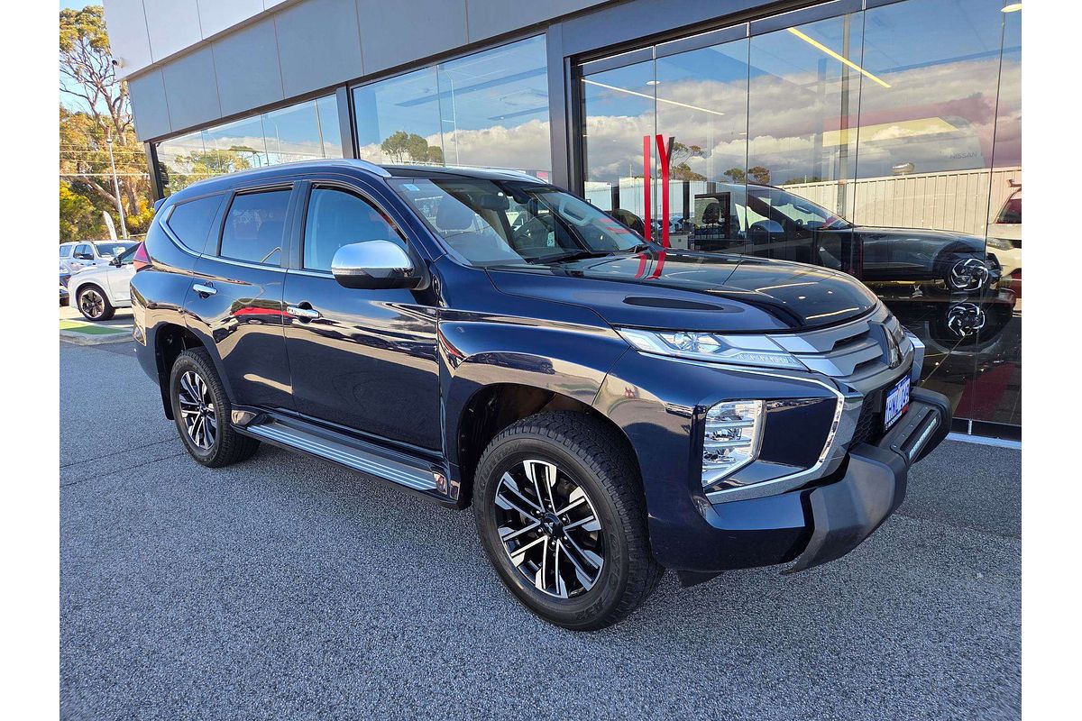 2022 Mitsubishi Pajero Sport GLS QF