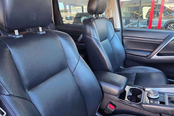 2022 Mitsubishi Pajero Sport GLS QF
