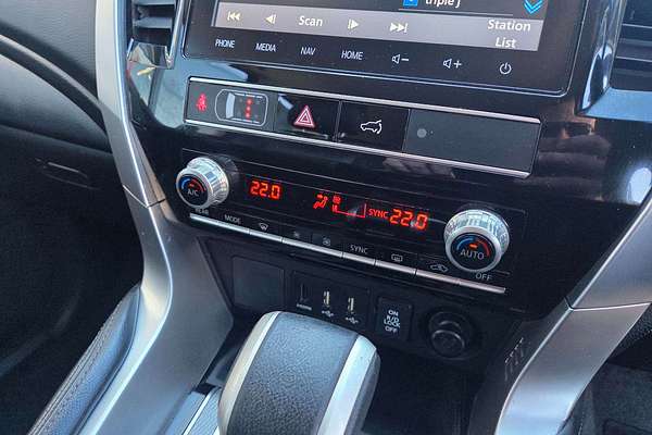 2022 Mitsubishi Pajero Sport GLS QF