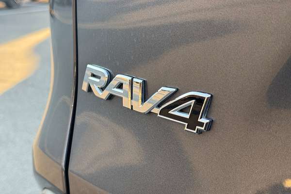2021 Toyota RAV4 Cruiser AXAH54R