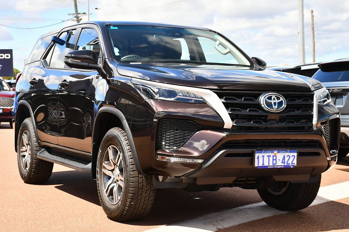 2025 Toyota Fortuner GX GUN156R