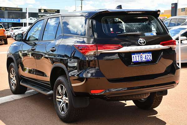 2025 Toyota Fortuner GX GUN156R