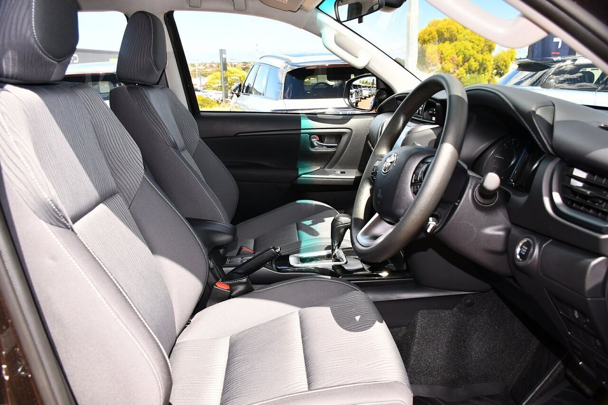 2025 Toyota Fortuner GX GUN156R