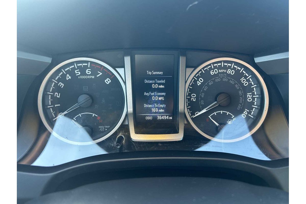 2022 Toyota Tacoma SR5