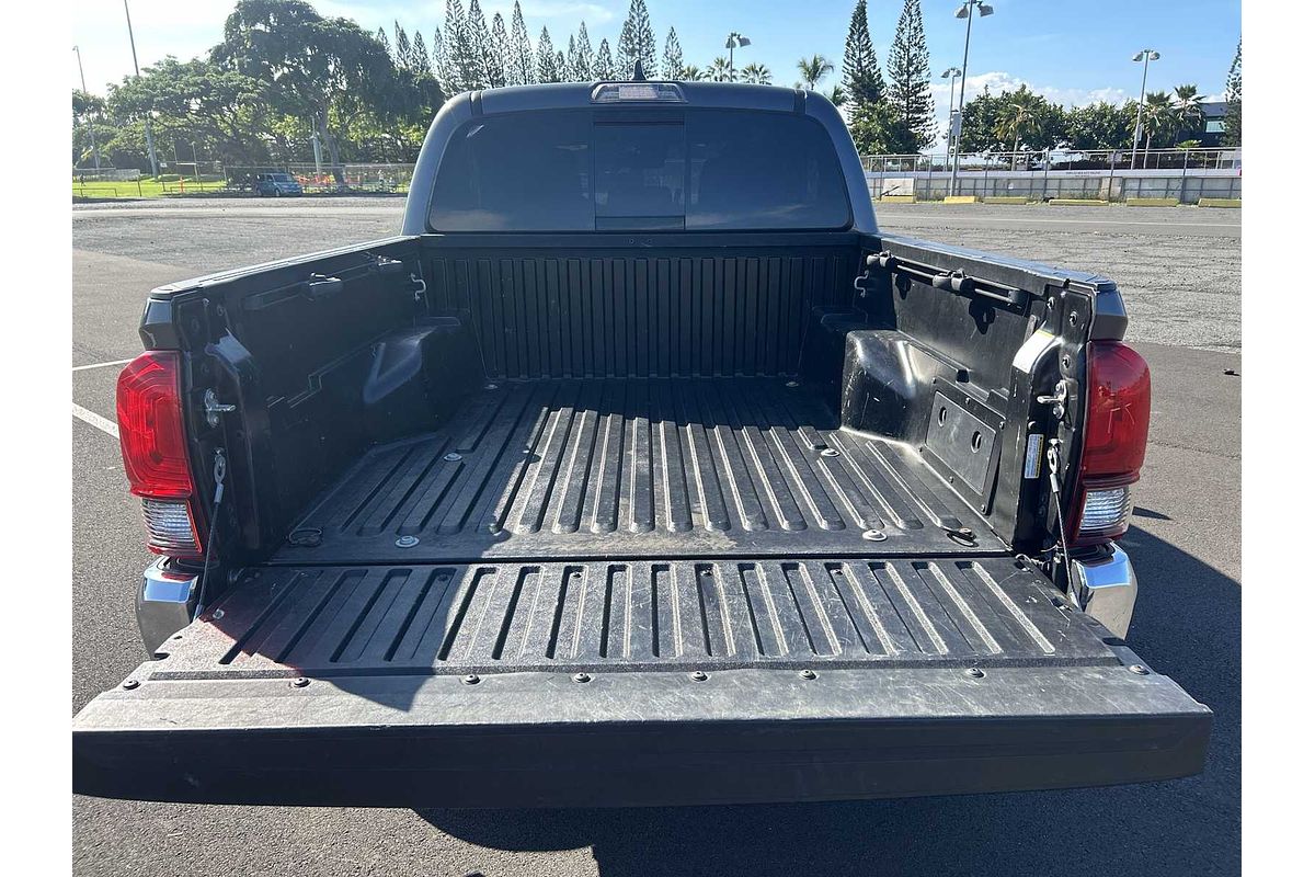 2022 Toyota Tacoma SR5