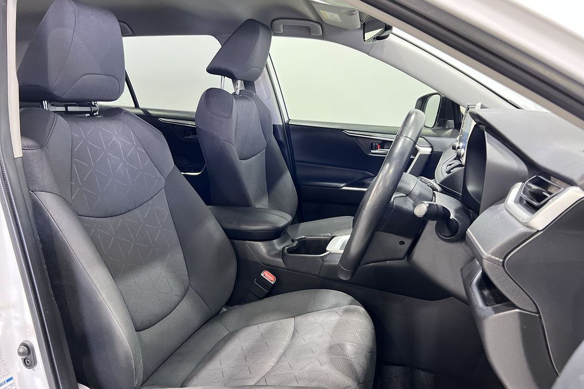 2022 Toyota RAV4 GXL AXAH54R