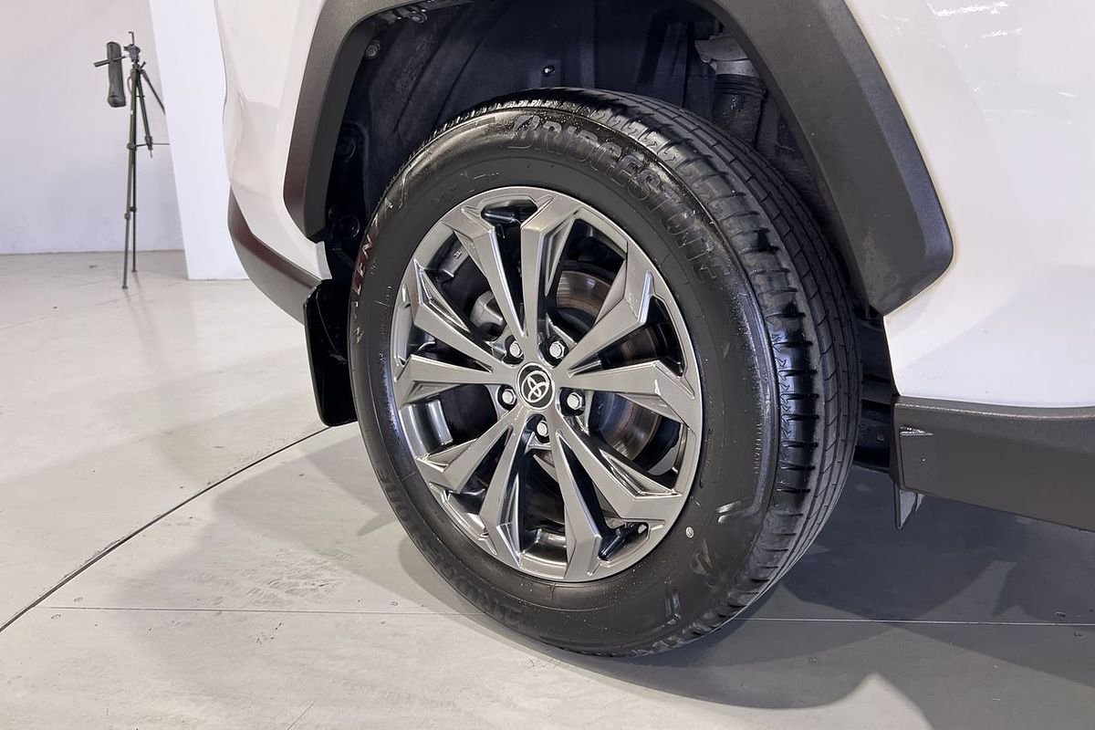 2022 Toyota RAV4 GXL AXAH54R