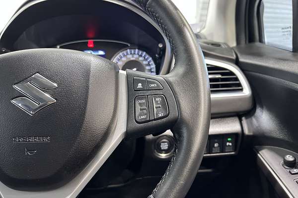 2023 Suzuki S-Cross Plus JYB