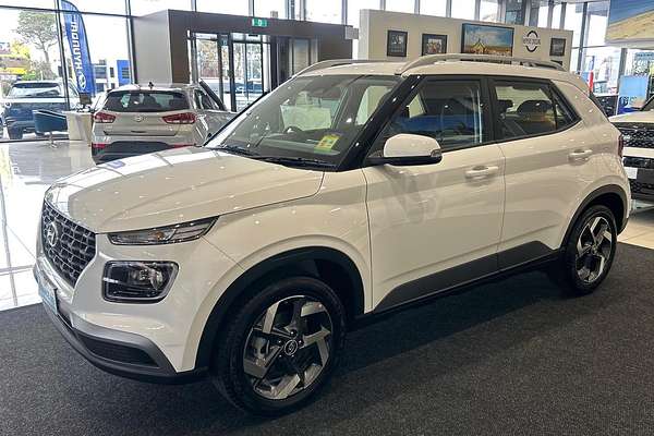 2025 Hyundai Venue Active QX.V5