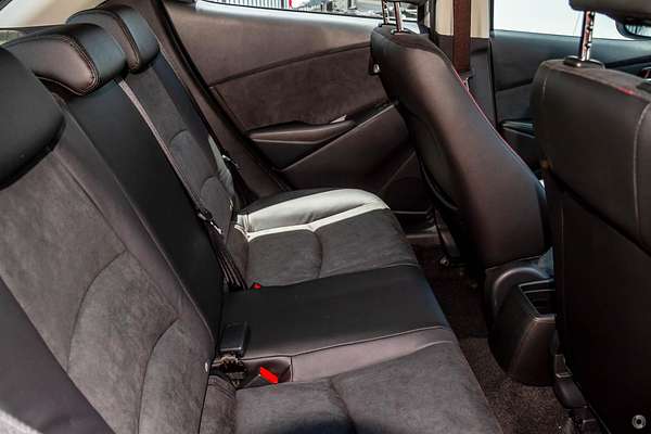 2025 Mazda 2 G15 GT DJ Series